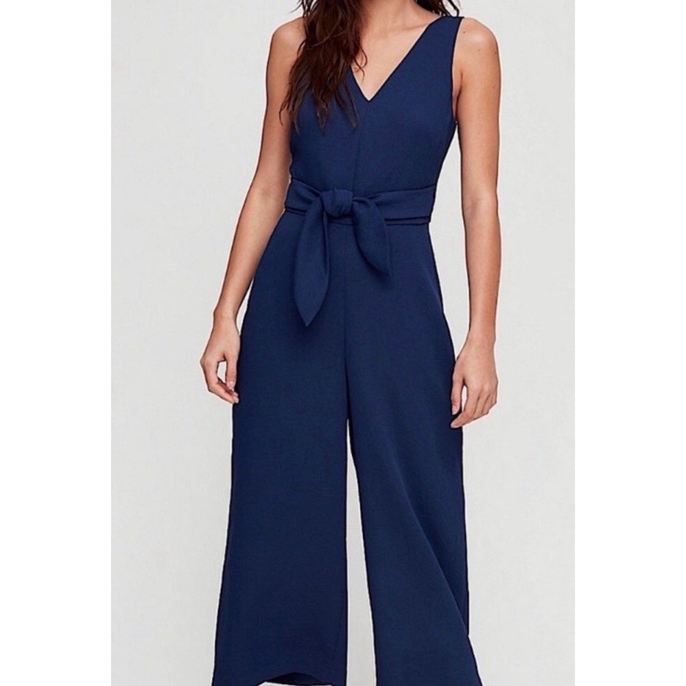 Wilfred Aritzia écoulement Navy Blue V-Neck Tie Back Wide Leg Jumpsuit